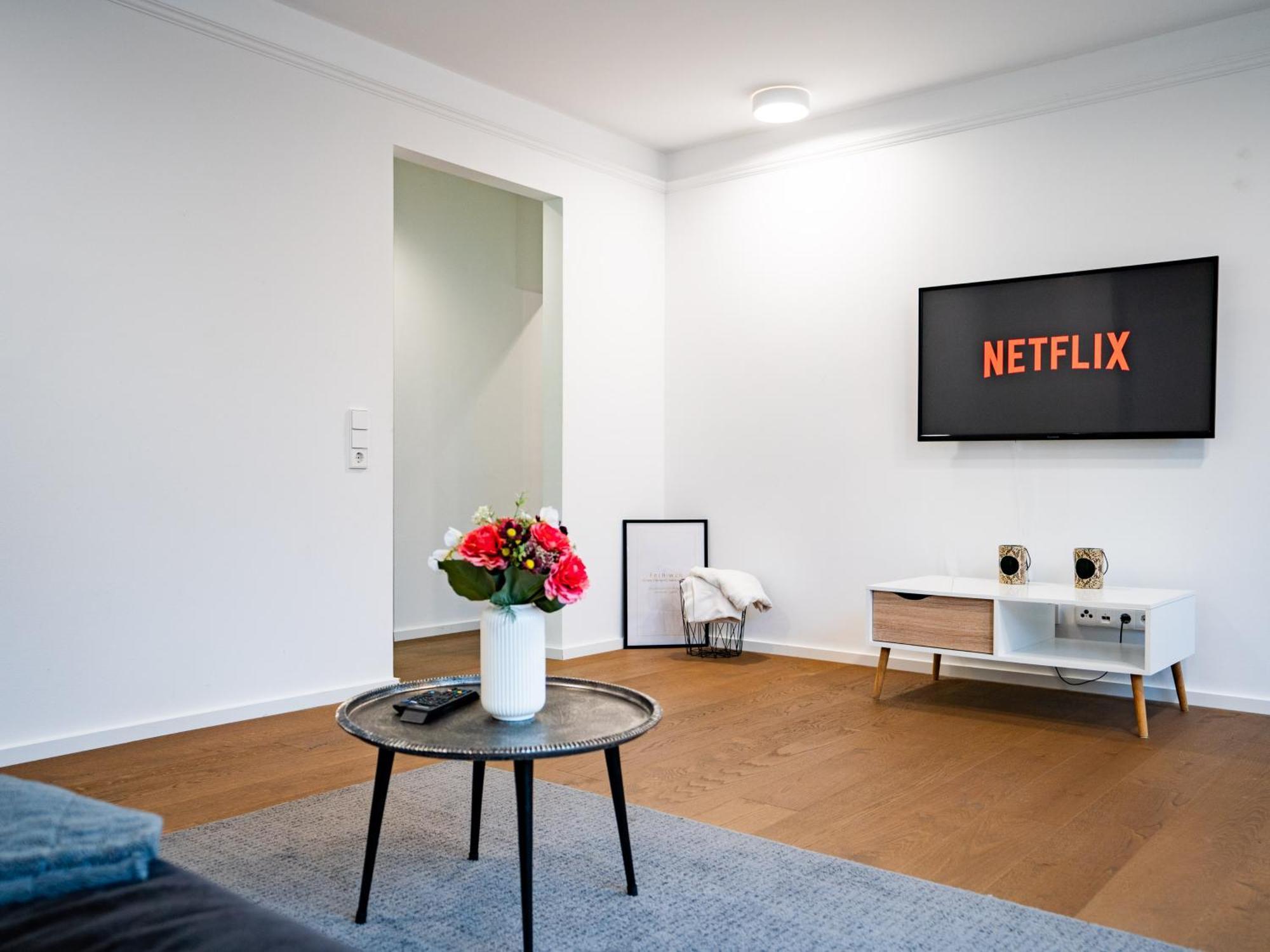 Whirlpool - Zentral - Designloft Mit Xxl Terrasse Leilighet Wiesbaden Eksteriør bilde